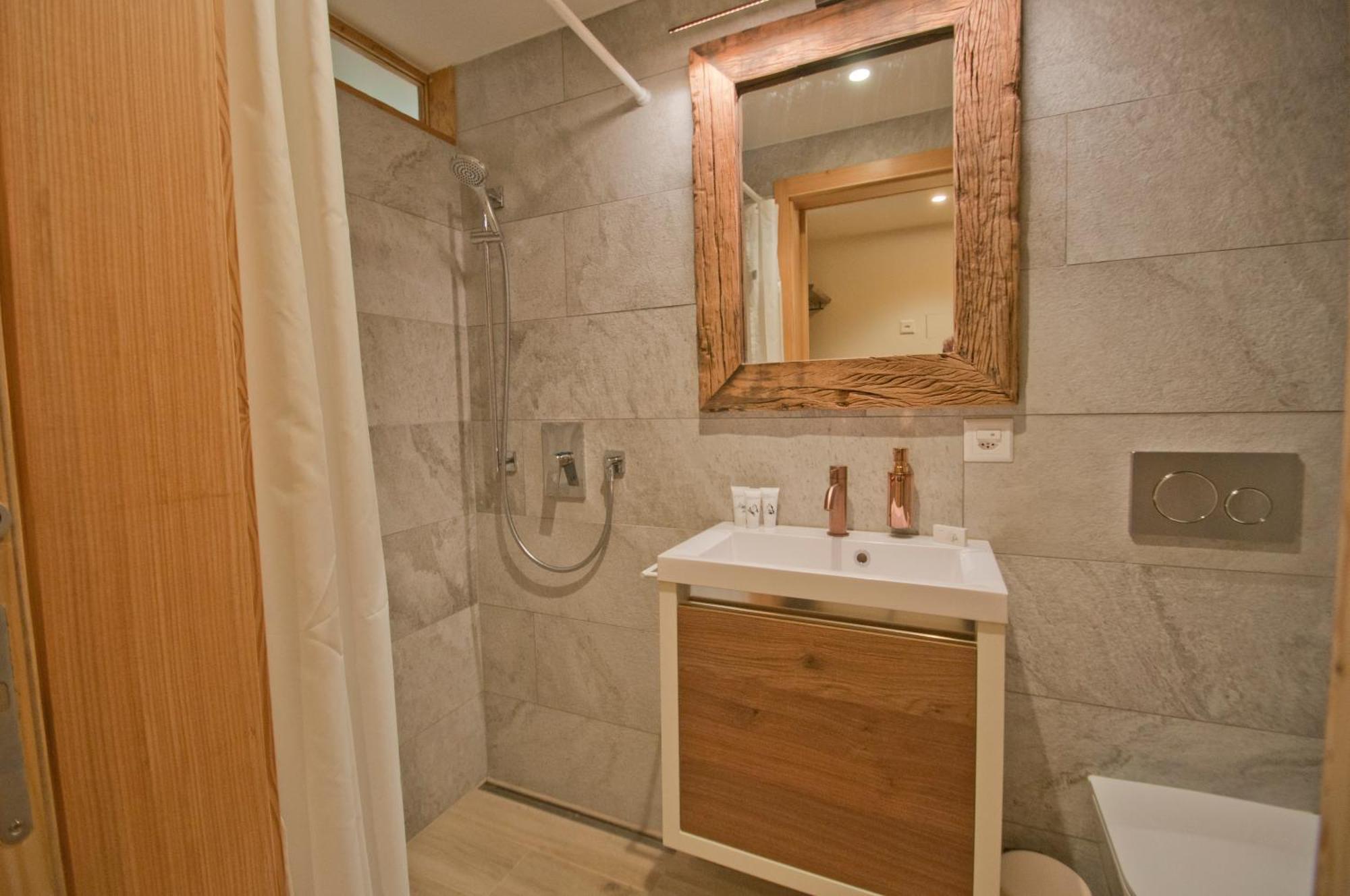 Aosta Apartamento *